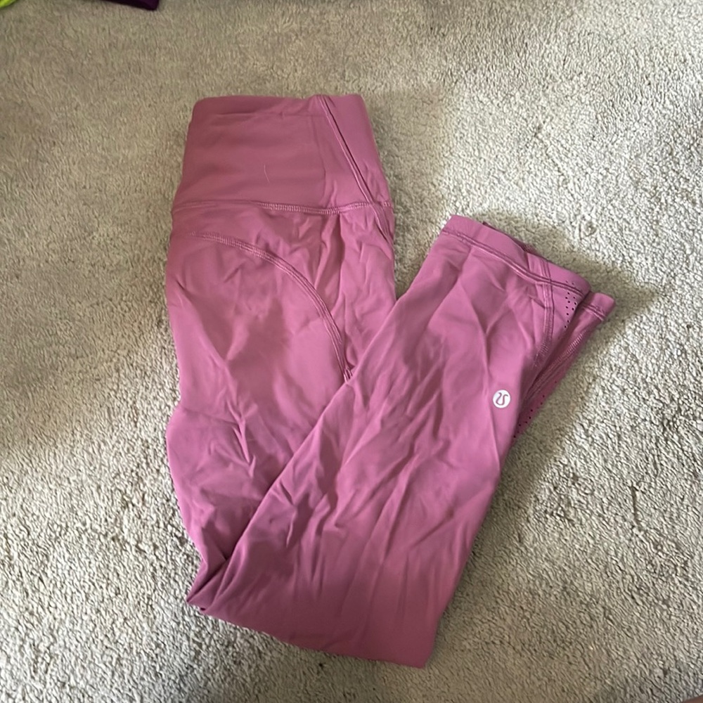 Cropped lululemon leggings